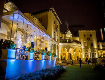 Country-Club-Lima-Hotel-fiesta-Navidad-2019-con-clientes-1024x683